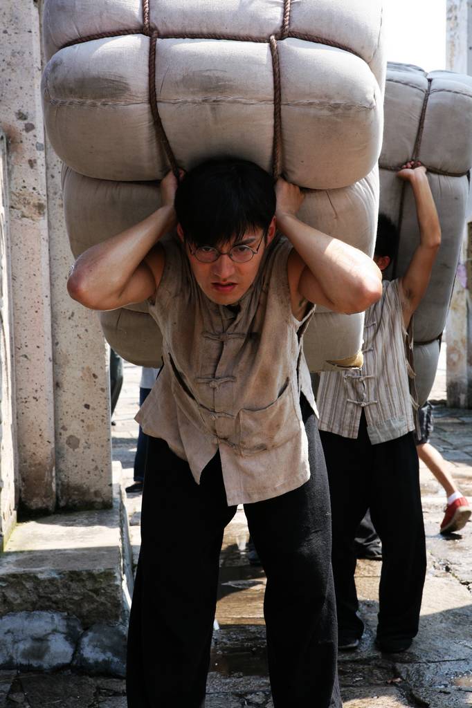 http://www.newswatch247.com/pics/default/download/c592877034c2fe594550e6c7b590f8aa.jpg