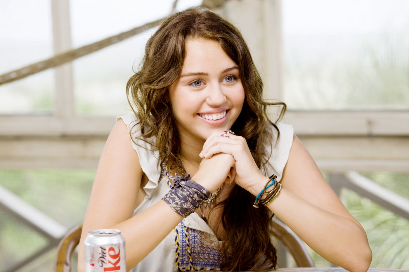 http://www.newswatch247.com/pics/default/download/caa9d88112048adaf20e9ccf3faff441.jpg