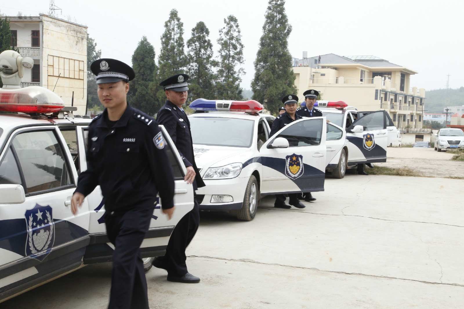 http://www.newswatch247.com/pics/default/download/cabe28baa46cfc51e2c61784304dd9be.jpg