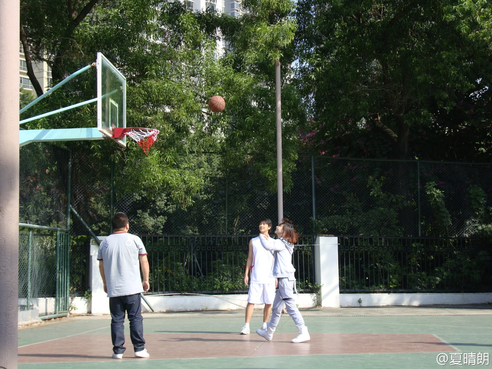 http://www.newswatch247.com/pics/default/download/cb3481d22523e4b9c782962af14aa0ea.jpg