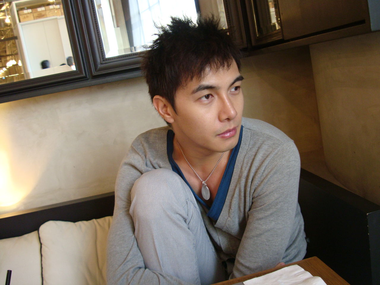 http://www.newswatch247.com/pics/default/download/cb6e2afc93dffd340b3768a193a9071a.jpg
