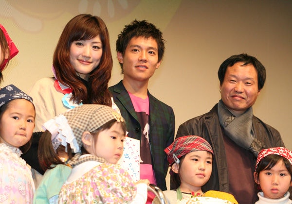 http://www.newswatch247.com/pics/default/download/cb9b4cf91ca4c75de6e1f9f104d3b7ba.jpg