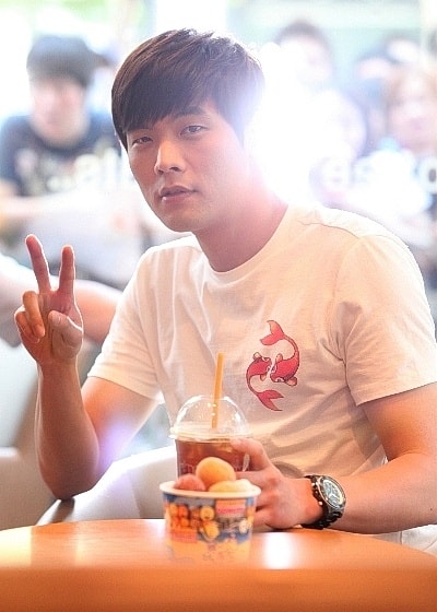 http://www.newswatch247.com/pics/default/download/ceed4111c55a6230b11cffa2644fcd8d.jpg