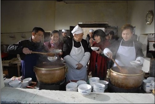 http://www.newswatch247.com/pics/default/download/cf12f393fcc92f66661488f249908c61.jpg