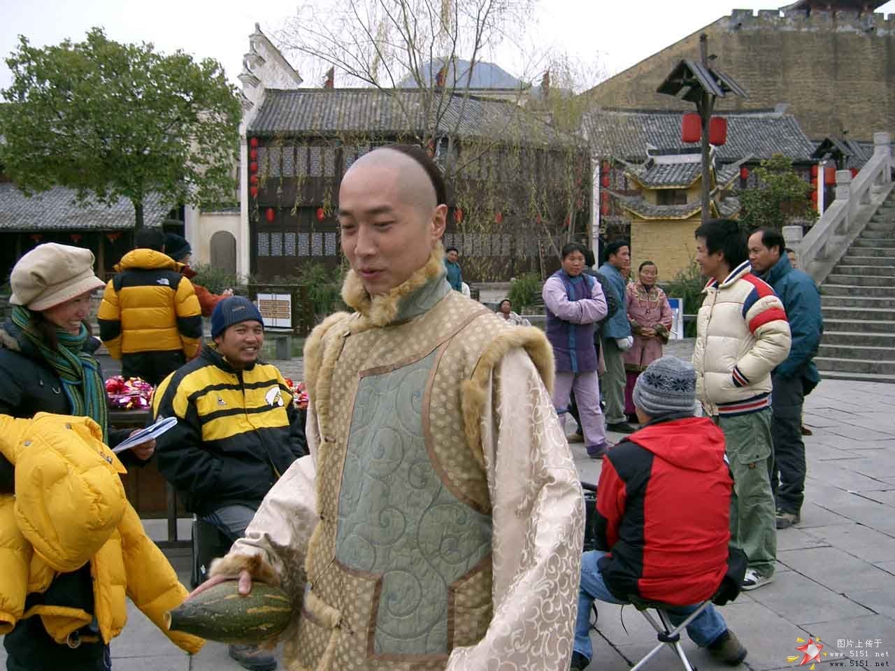http://www.newswatch247.com/pics/default/download/d21f94b2c6f40e0b17ebb3238dc6de32.jpg