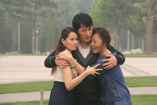 http://www.newswatch247.com/pics/default/download/d4853c55fc444ade663e399891e2dc71.jpg
