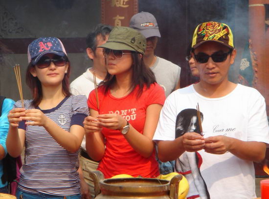 http://www.newswatch247.com/pics/default/download/d4a6d34659cf7eb4690903a6a268f791.jpg