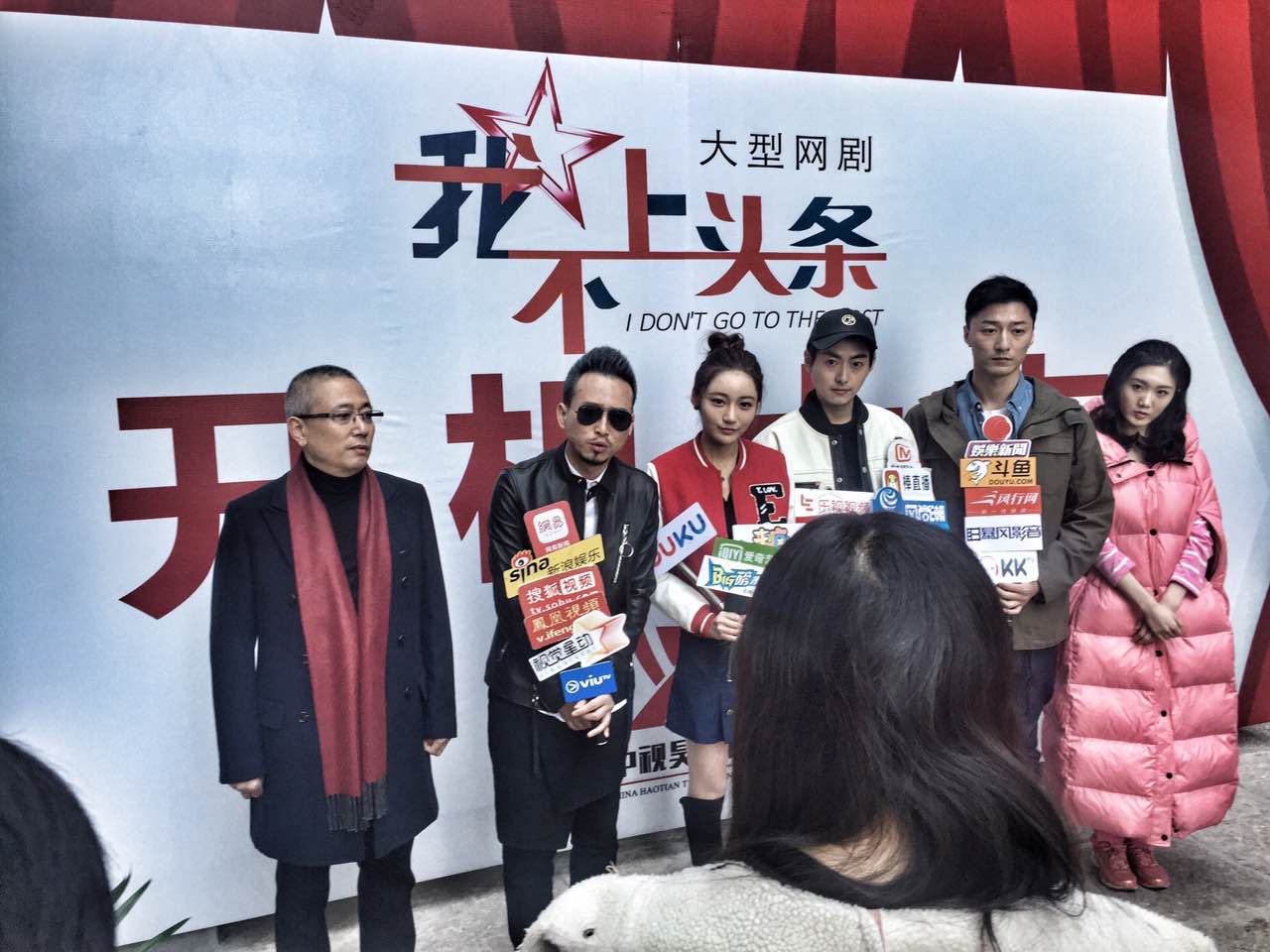 http://www.newswatch247.com/pics/default/download/d565/06520adb01c8c18f412b932dcd72.jpg