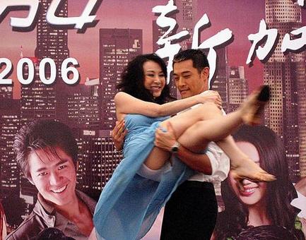 http://www.newswatch247.com/pics/default/download/d79ff571c6cf86dad1823938a409eece.jpg