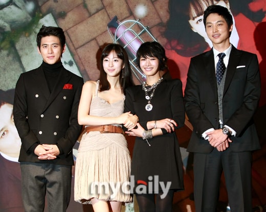 http://www.newswatch247.com/pics/default/download/d7dab75010413fa9fc2ffcbe94e98580.jpg