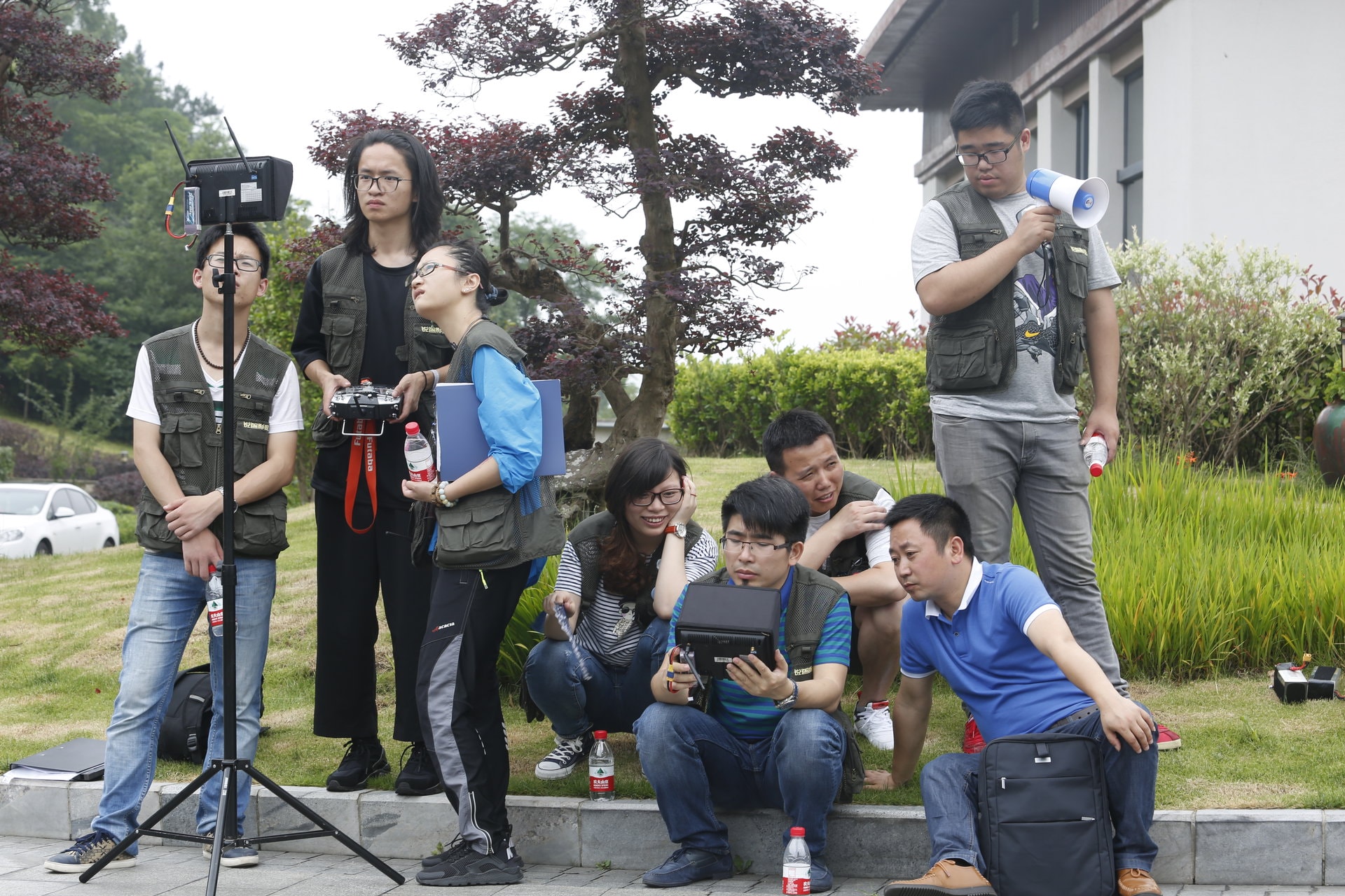 http://www.newswatch247.com/pics/default/download/de4b22475ceb19a62b0ae0629934e99c.jpg