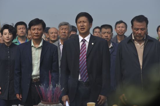 http://www.newswatch247.com/pics/default/download/e07e8d65a5a06140134b93587b2d3be1.jpg