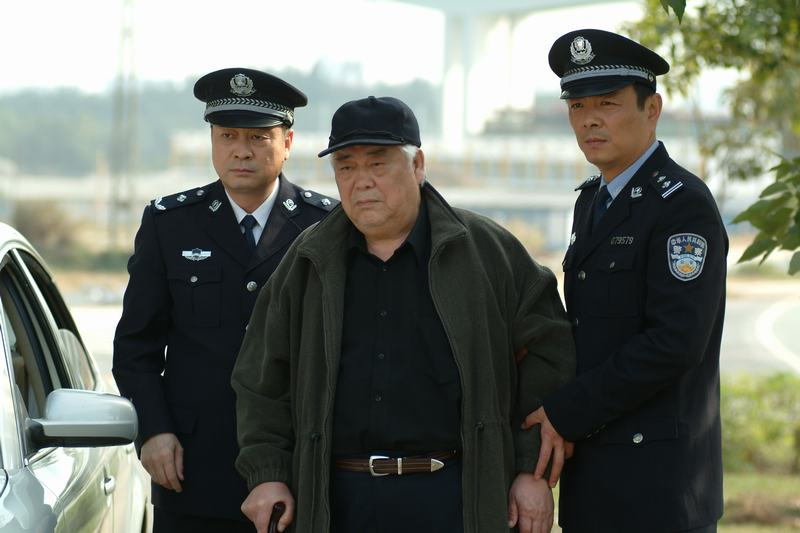 http://www.newswatch247.com/pics/default/download/e114eebf29e86f29d76c76b384480167.jpg