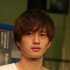 田島優(yōu)成?