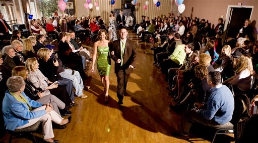 http://www.newswatch247.com/pics/default/download/e476a0ec97dd82e8b6cc5d751b72ec62.jpg