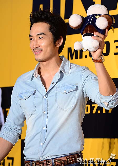 http://www.newswatch247.com/pics/default/download/e497b614f0609ebe79706ecb4a7a568b.jpg