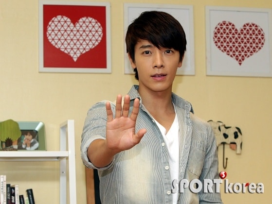 http://www.newswatch247.com/pics/default/download/e570514378254d7a8db07982f0e6c151.jpg