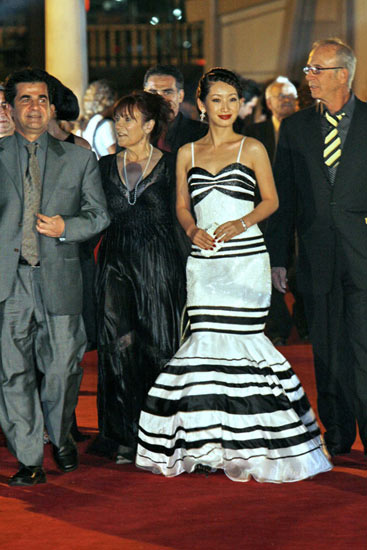 http://www.newswatch247.com/pics/default/download/e81cc1f35a0f5ecd5728a0693577bb38.jpg