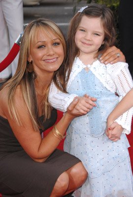http://www.newswatch247.com/pics/default/download/e89344669c66aab49ff5fb5c7761f8a2.jpg