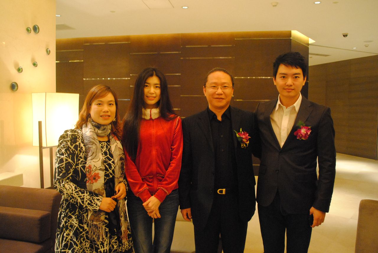http://www.newswatch247.com/pics/default/download/e9eae26ce300eea1bfde6e1fc8b5f9db.jpg