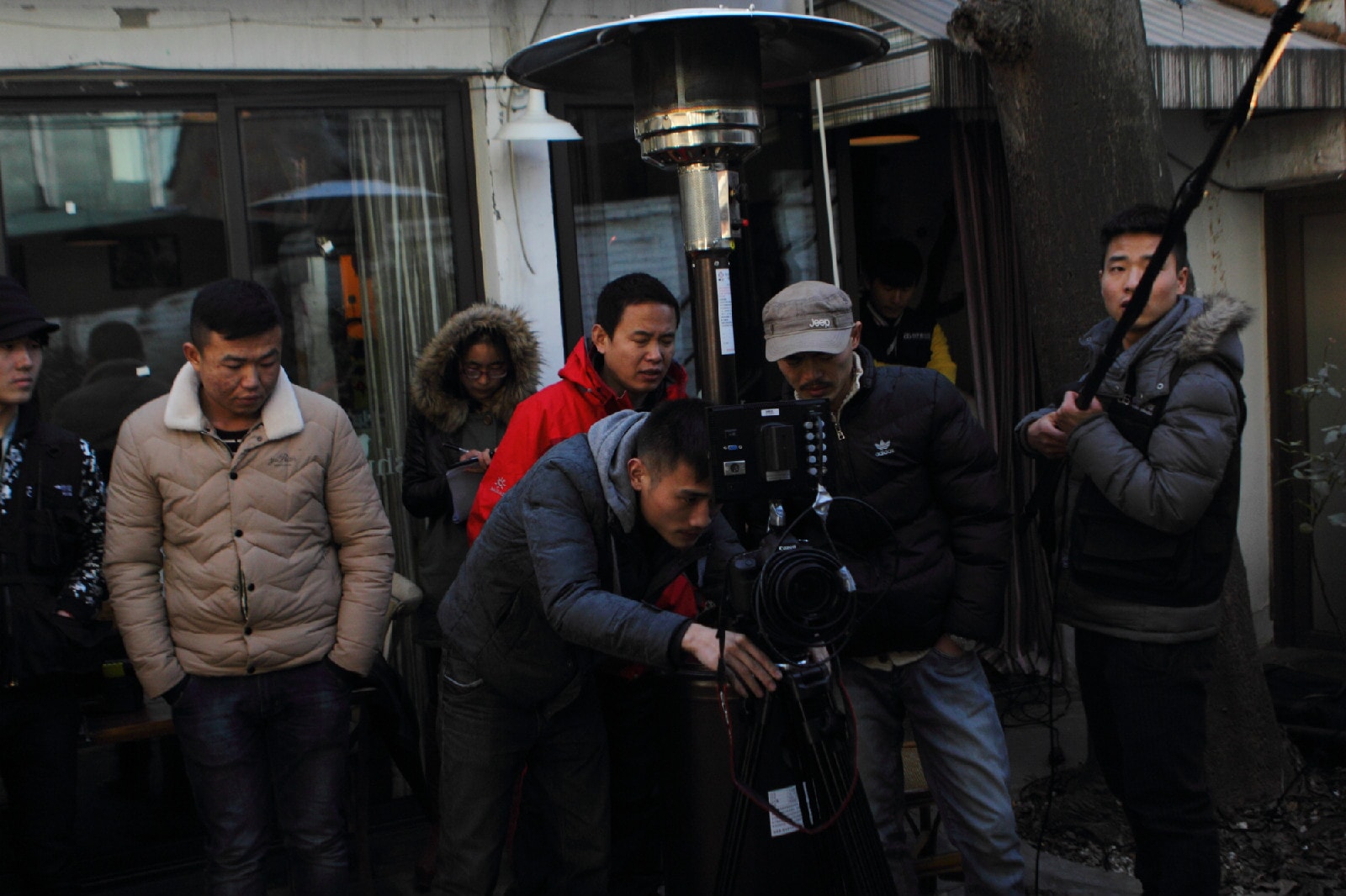 http://www.newswatch247.com/pics/default/download/ea6f8be4942a31563a8576233c0e7f5e.jpg
