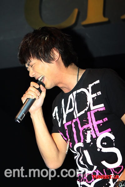 http://www.newswatch247.com/pics/default/download/efb4f253ecf9b6fef26399d4d7cd853b.jpg