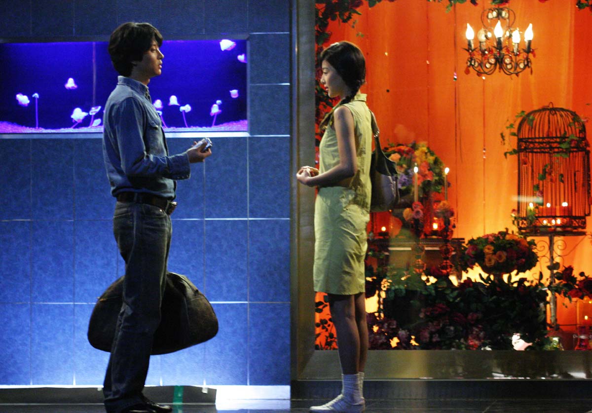 http://www.newswatch247.com/pics/default/download/f1440e1a314713c3ca00138ae4e57f34.jpg