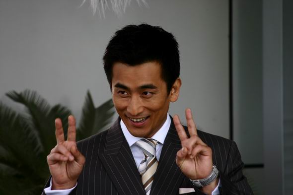 http://www.newswatch247.com/pics/default/download/f1e24e9b9a1088f342f560f5e8dd3831.jpg