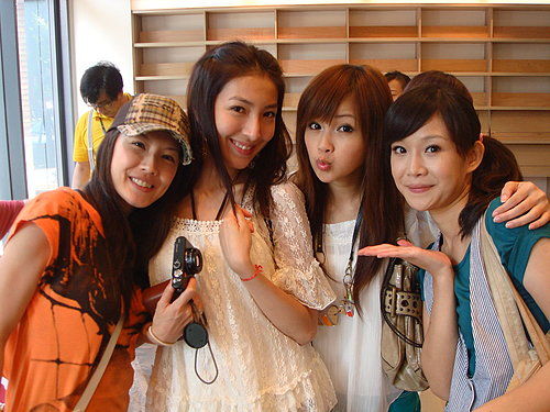http://www.newswatch247.com/pics/default/download/f2c28f0d60b6292485cb7fbe8e043c0a.jpg