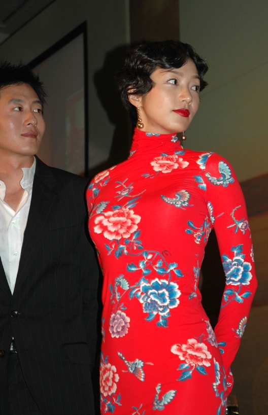 http://www.newswatch247.com/pics/default/download/f301d6ed40183d52bba3f2cc2f3efd81.jpg