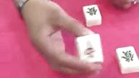 這手法太熟練了，千萬不要和陌生人賭博！