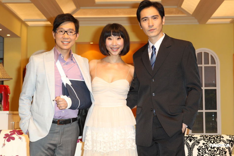 http://www.newswatch247.com/pics/default/download/f4ec1e1c3111f1982c6a67881be89755.jpg