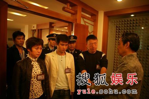 http://www.newswatch247.com/pics/default/download/f5a7eb603df0a2e0f09b6b8b62164719.jpg
