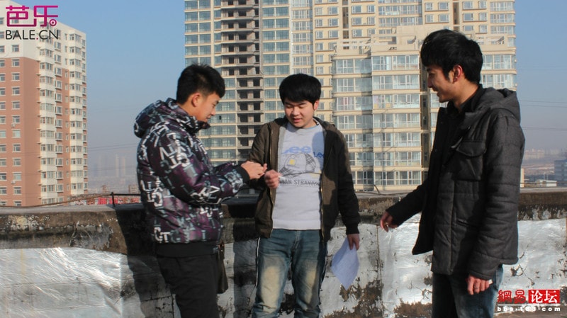 http://www.newswatch247.com/pics/default/download/f6c52b8ccd486e135af04c829eaa2141.jpg