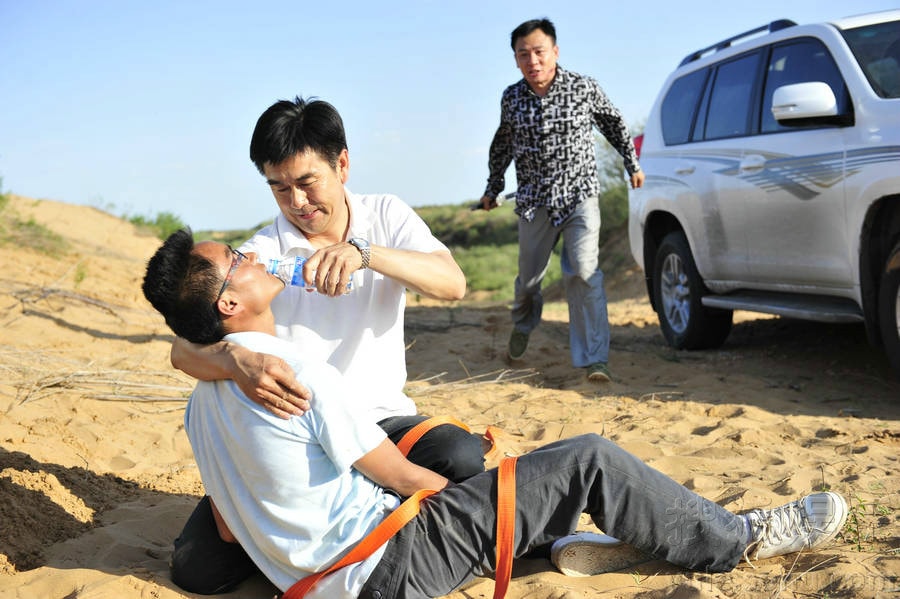 http://www.newswatch247.com/pics/default/download/f719/140fb5dbdec1ad81ae6835468e93.jpg