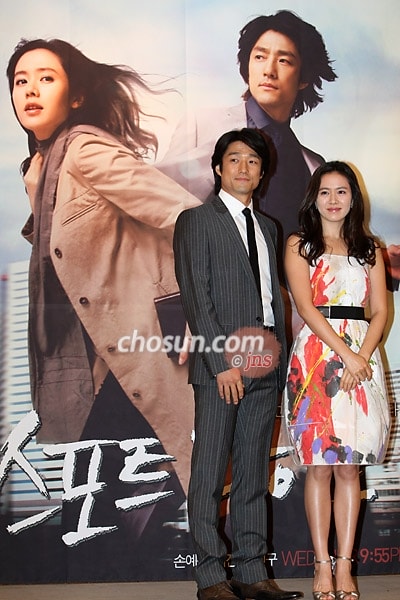 http://www.newswatch247.com/pics/default/download/f7939e1696fd102e9dfe1173632ab37a.jpg