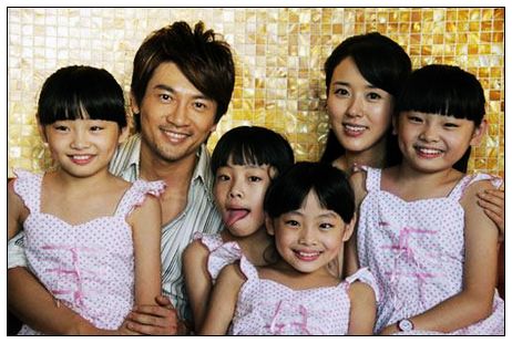 http://www.newswatch247.com/pics/default/download/f7b31e742fa68ebf24f9564d680cf904.jpg