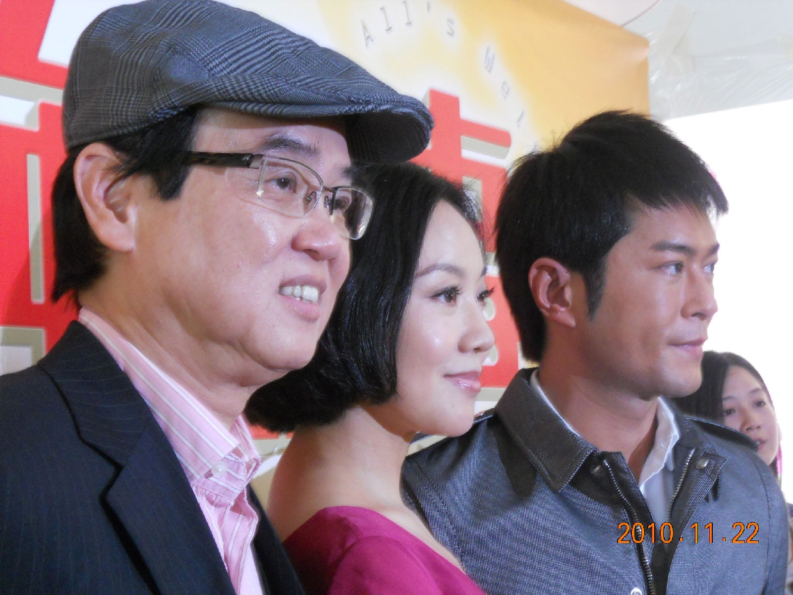 http://www.newswatch247.com/pics/default/download/f8ee18f3213294ba9f974480f09e8dac.jpg