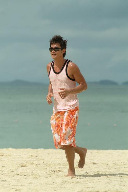 http://www.newswatch247.com/pics/default/download/f907bc33c9eda5f7242d4c1c2d398aa7.jpg