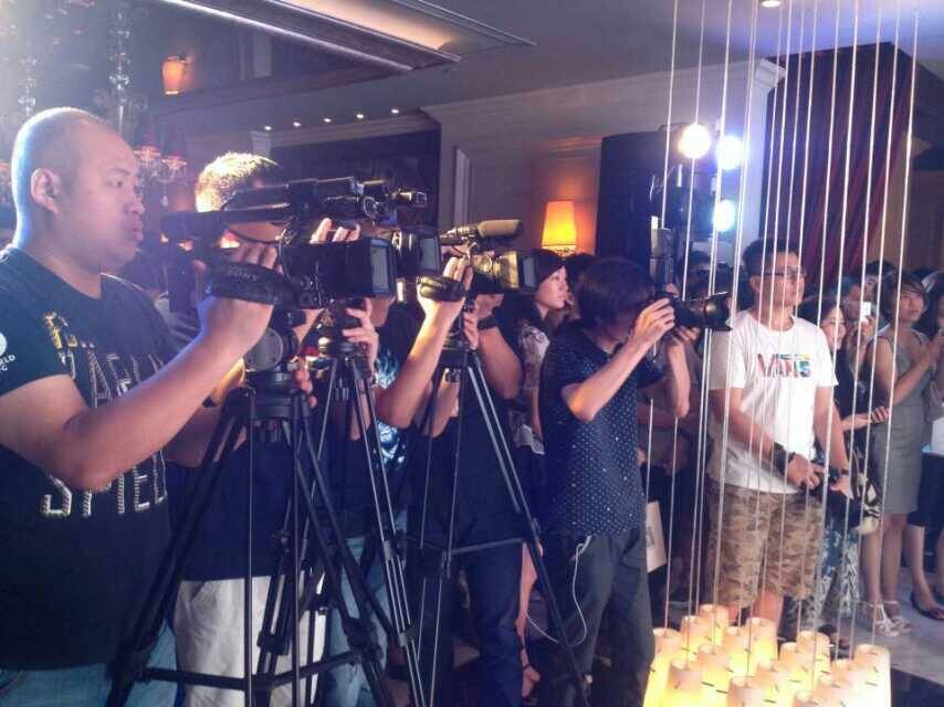 http://www.newswatch247.com/pics/default/download/fa04043a9c5cca4f263a2a6886e710c8.jpg