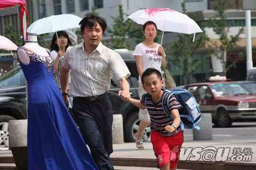http://www.newswatch247.com/pics/default/download/fab9a090ce3e0d0b4ecde1e8999bdaf9.jpg