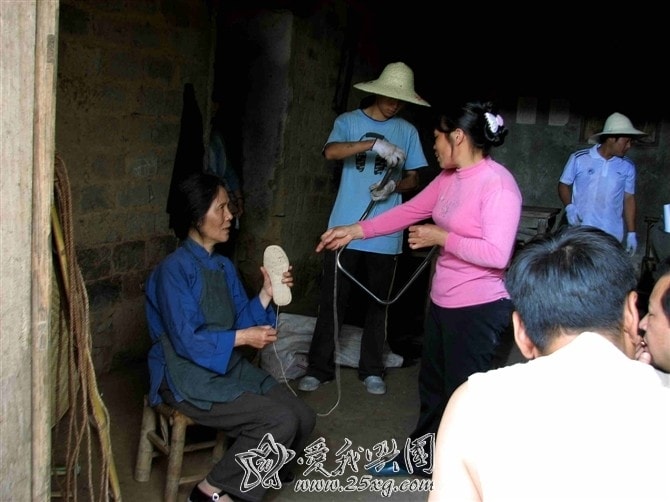 http://www.newswatch247.com/pics/default/download/fb574d577abfca22e1df16bc6ac35b63.jpg