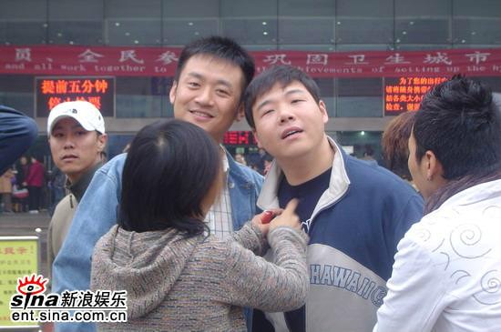 http://www.newswatch247.com/pics/default/download/fc27994d00829d2f3f5eea82fa59d1d3.jpg