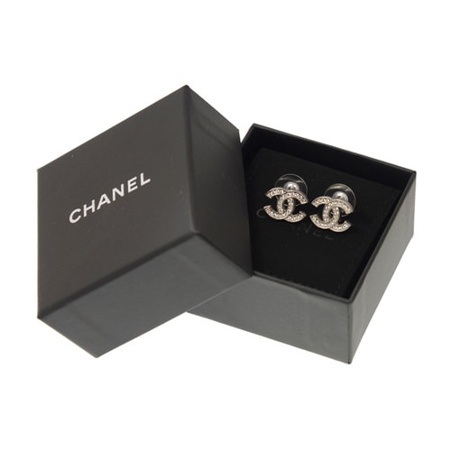 CHANEL/香奈兒 女士銀色經典雙C水鉆耳釘A96232