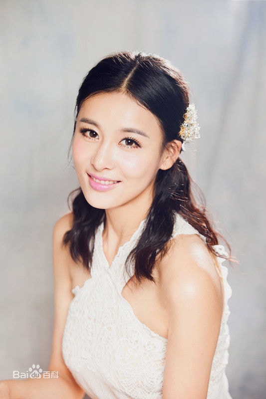 http://www.newswatch247.com/pics/star/pic/003cb81363fed00ecd8abafd622f699b.jpg