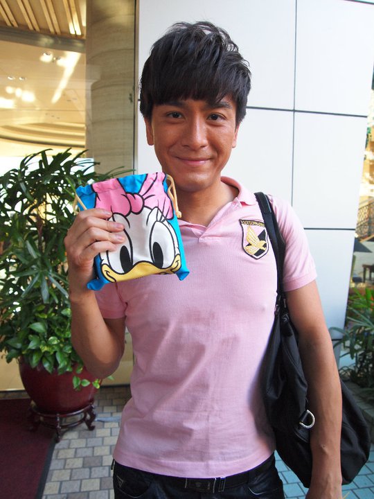 http://www.newswatch247.com/pics/star/pic/00c9489c83c2e02412ccb321e88b6ef8.jpg