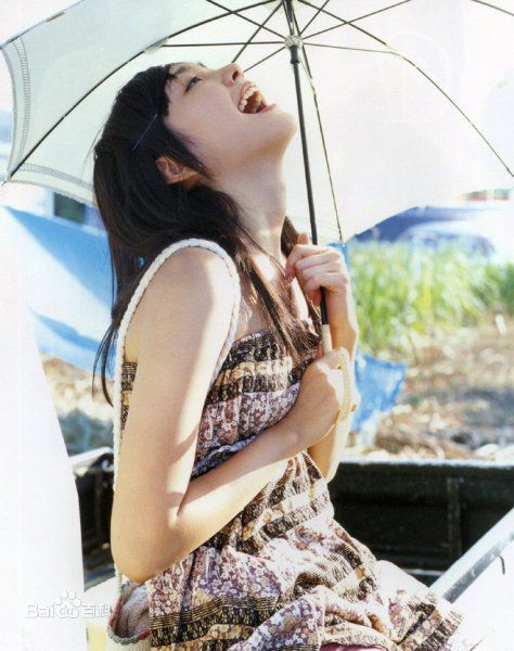 http://www.newswatch247.com/pics/star/pic/02121beddbc9ad57fa86326566cbd871.jpg
