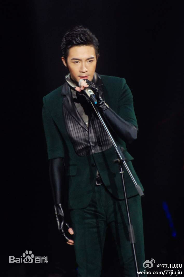 http://www.newswatch247.com/pics/star/pic/027f1fd15abe1e9d63426d9c530ca2ef.jpg