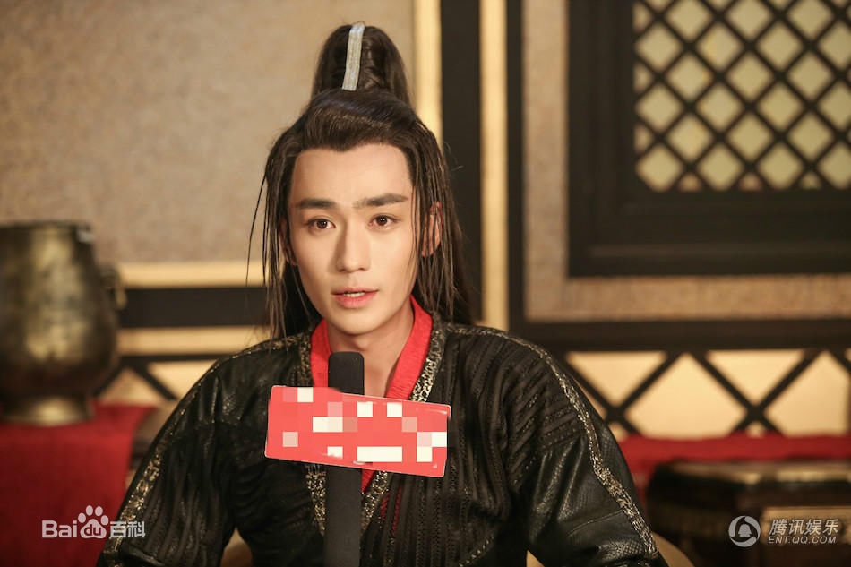 http://www.newswatch247.com/pics/star/pic/03b0889e19815f9fe9bfcec1ae90bcd1.jpg