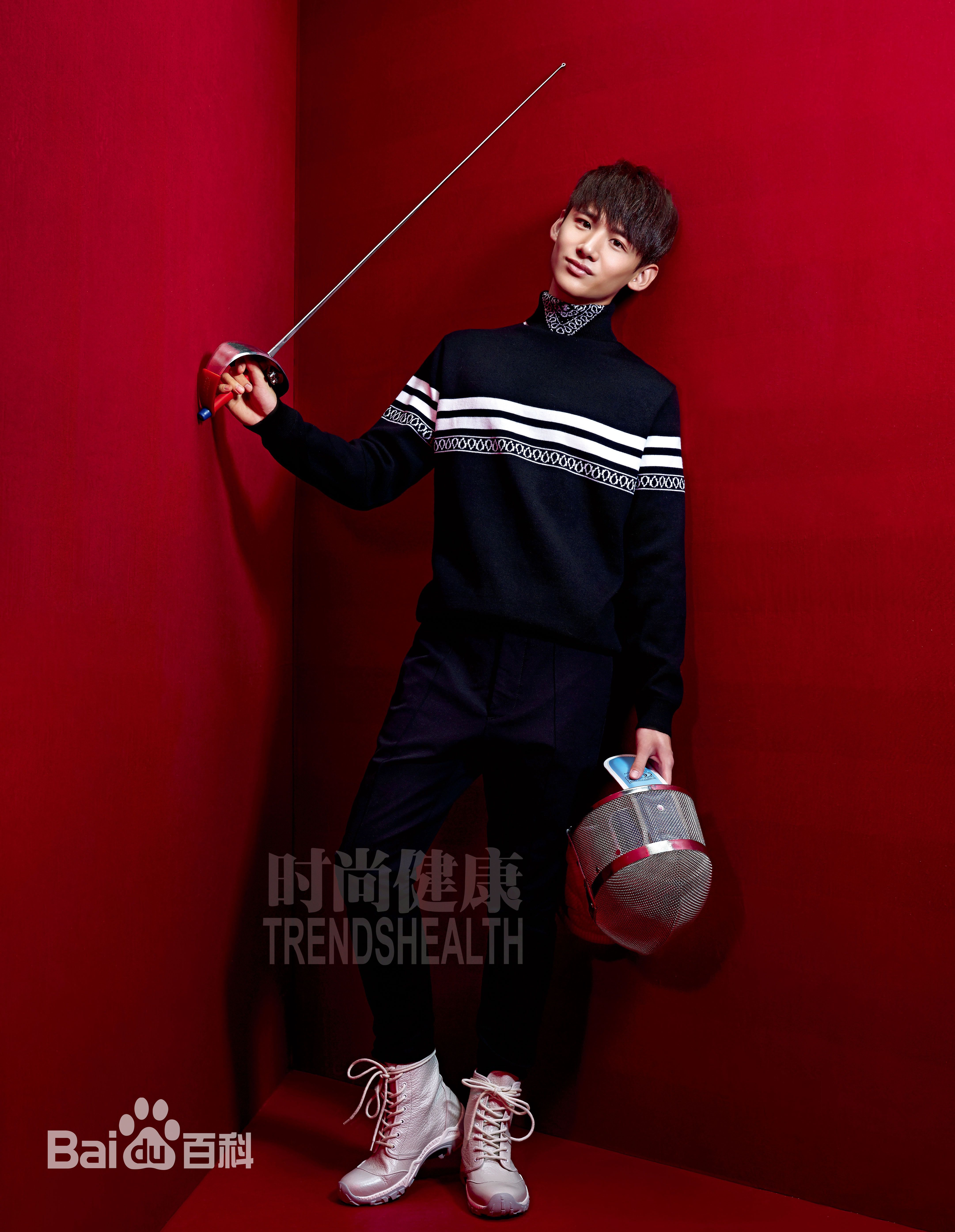 http://www.newswatch247.com/pics/star/pic/04003e79bc8eae6dfa10f01c18abfe4c.jpg